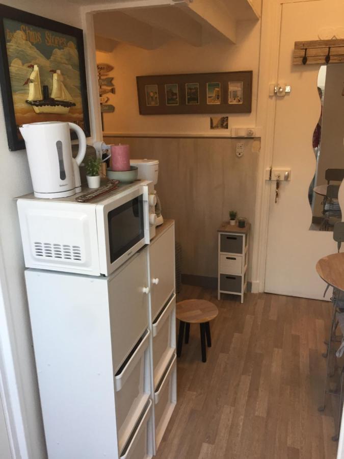 Апартаменты Studette Tiny House De L Eglise 12 M2 О Экстерьер фото